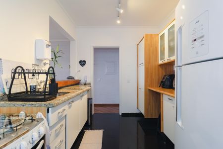 Apartamento à venda com 74m², 2 quartos e 2 vagasCozinha