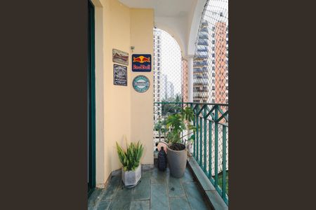 Varanda da Sala de apartamento à venda com 2 quartos, 74m² em Vila Suzana, São Paulo