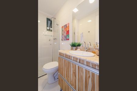 Apartamento à venda com 74m², 2 quartos e 2 vagasBanheiro