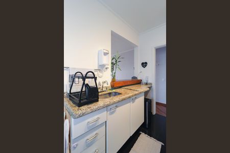 Apartamento à venda com 74m², 2 quartos e 2 vagasCozinha