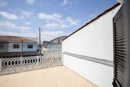 Casa à venda com 190m², 2 quartos e 2 vagasVaranda da Suíte 1