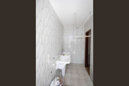 Casa à venda com 190m², 2 quartos e 2 vagasÁrea de Serviço