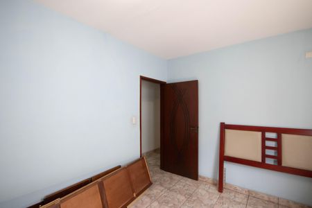 Quarto 2 de casa à venda com 2 quartos, 190m² em Jardim Guanca, São Paulo