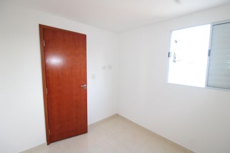 Quarto 1 de apartamento para alugar com 1 quarto, 23m² em Vila Nivi, São Paulo