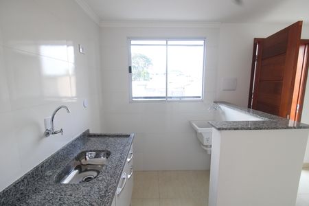 Cozinha e Área de Serviço de apartamento para alugar com 1 quarto, 23m² em Vila Nivi, São Paulo