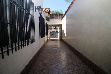 Casa à venda com 200m², 4 quartos e 1 vagaGaragem