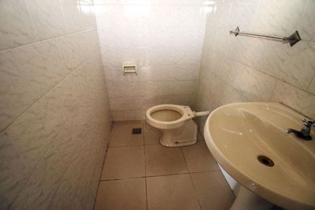 Casa à venda com 200m², 4 quartos e 1 vagaTerraço - Lavabo
