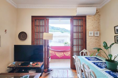 Apartamento à venda com 93m², 3 quartos e 1 vagaSala