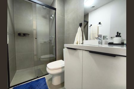 Banheiro de kitnet/studio para alugar com 1 quarto, 27m² em Vila Mariana, São Paulo