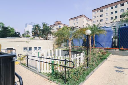 Apartamento à venda com 38m², 2 quartos e sem vagaÁrea comum