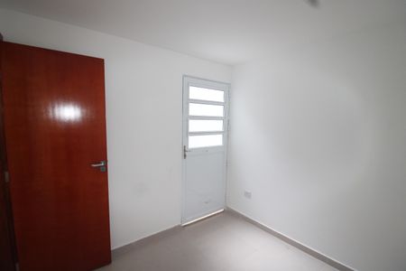 Quarto 1 de apartamento para alugar com 1 quarto, 25m² em Vila Nivi, São Paulo