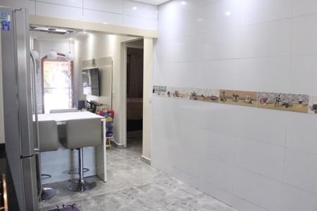 Apartamento à venda com 120m², 2 quartos e 2 vagasCozinha