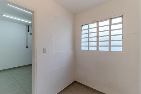 Casa de condomínio para alugar com 100m², 2 quartos e sem vaga Casa de condomínio para alugar com 100m², 2 quartos e sem vagaCloset
