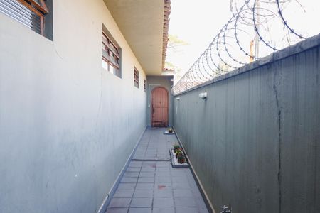 Casa à venda com 310m², 3 quartos e 3 vagas Casa à venda com 310m², 3 quartos e 3 vagasÁrea externa