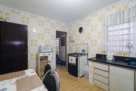 Casa à venda com 310m², 3 quartos e 3 vagas Casa à venda com 310m², 3 quartos e 3 vagasCozinha