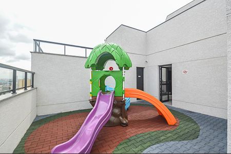Apartamento à venda com 60m², 2 quartos e 1 vaga Apartamento à venda com 60m², 2 quartos e 1 vagaÁrea comum - Playground
