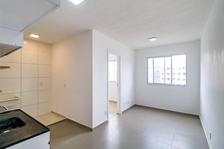 Apartamento para alugar com 38m², 2 quartos e sem vaga Apartamento para alugar com 38m², 2 quartos e sem vagaSala/Cozinha