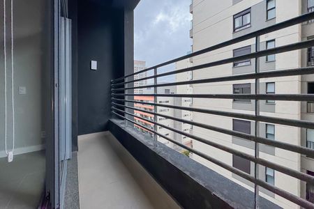 Varanda de kitnet/studio à venda com 1 quarto, 35m² em Vila Mariana, São Paulo