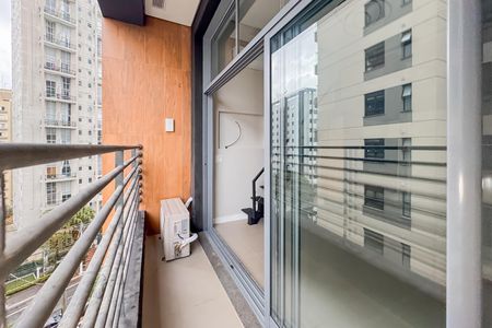 Varanda de kitnet/studio à venda com 1 quarto, 35m² em Vila Mariana, São Paulo