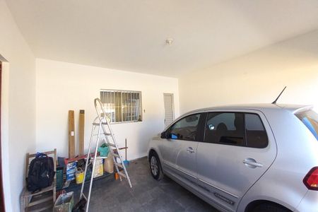 Casa para alugar com 200m², 3 quartos e 4 vagas Casa para alugar com 200m², 3 quartos e 4 vagasGaragem