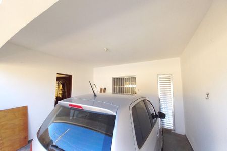 Casa para alugar com 200m², 3 quartos e 4 vagas Casa para alugar com 200m², 3 quartos e 4 vagasGaragem