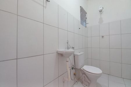 Casa para alugar com 200m², 3 quartos e 4 vagas Casa para alugar com 200m², 3 quartos e 4 vagasBanheiro da Suíte 1