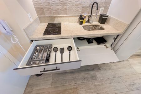 Studio à venda com 22m², 1 quarto e sem vaga Studio à venda com 22m², 1 quarto e sem vagaCozinha - Armários