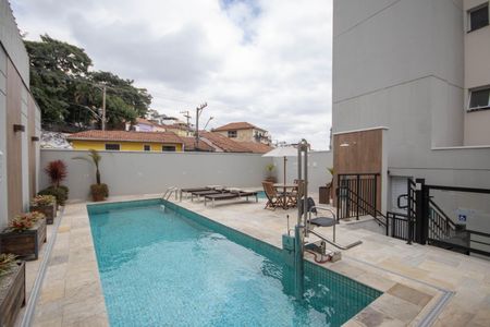 Apartamento para alugar com 50m², 2 quartos e 1 vaga Apartamento para alugar com 50m², 2 quartos e 1 vagaÁrea comum - Piscina