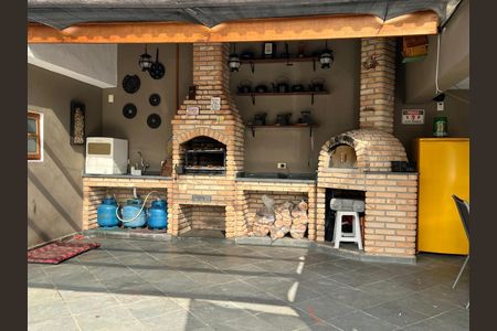 Casa à venda com 257m², 3 quartos e 6 vagasÁrea Externa