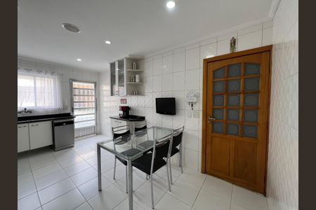 Casa à venda com 257m², 3 quartos e 6 vagasCozinha