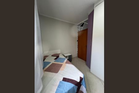 Casa à venda com 257m², 3 quartos e 6 vagasQuarto 2