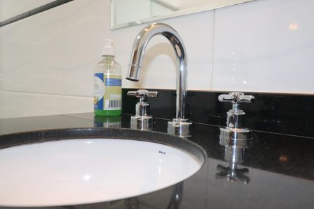 Casa à venda com 308m², 4 quartos e 4 vagasBanheiro da Suíte 4