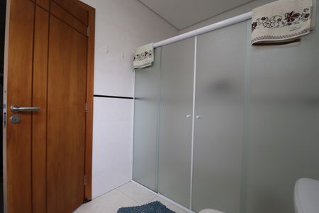 Casa à venda com 308m², 4 quartos e 4 vagasBanheiro da Suíte 1