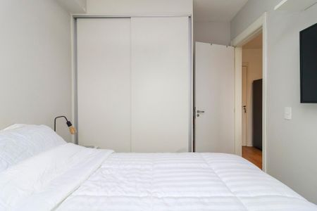 Quarto 1 de apartamento à venda com 2 quartos, 34m² em Santo Amaro, São Paulo