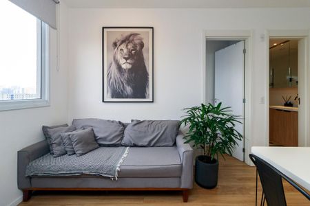 Sala de apartamento à venda com 2 quartos, 34m² em Santo Amaro, São Paulo