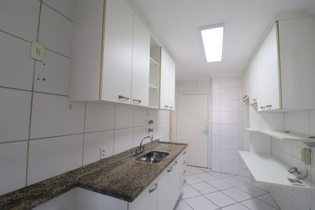Apartamento à venda com 117m², 3 quartos e 2 vagasCozinha