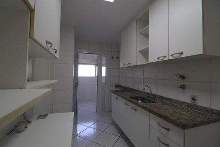 Apartamento à venda com 117m², 3 quartos e 2 vagasCozinha