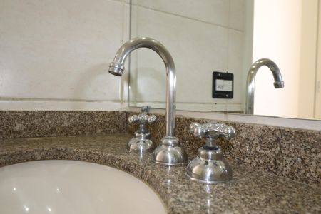 Apartamento à venda com 117m², 3 quartos e 2 vagasBanheiro 2