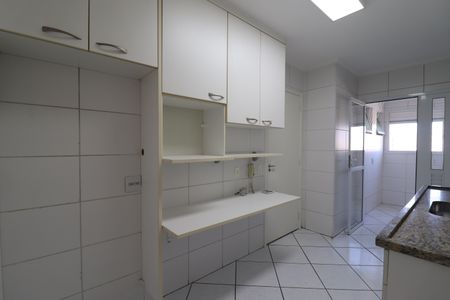 Apartamento à venda com 117m², 3 quartos e 2 vagasCozinha