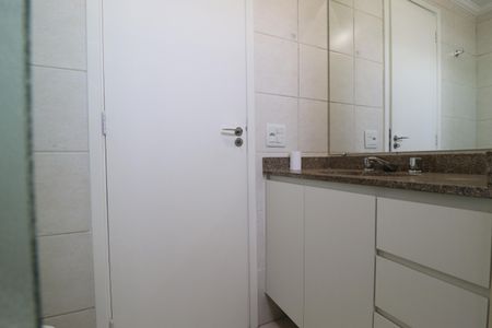 Apartamento à venda com 117m², 3 quartos e 2 vagasBanheiro da Suíte