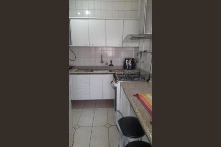 Apartamento à venda com 105m², 3 quartos e 1 vagaSala