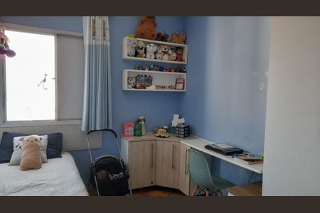 Apartamento à venda com 105m², 3 quartos e 1 vagaQuarto 2
