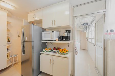 Apartamento à venda com 118m², 3 quartos e 2 vagasCozinha
