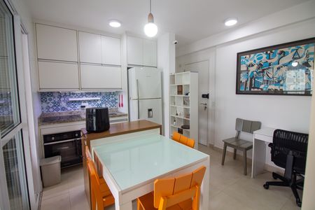 Apartamento para alugar com 36m², 1 quarto e 1 vaga Apartamento para alugar com 36m², 1 quarto e 1 vagaCozinha