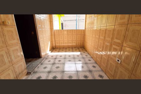 Casa à venda com 90m², 4 quartos e 3 vagasCasa 2 - Área de Serviço