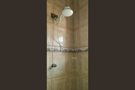 Casa à venda com 90m², 4 quartos e 3 vagasCasa 2 - Banheiro social