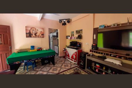 Casa à venda com 90m², 4 quartos e 3 vagasCasa 1 - Sala