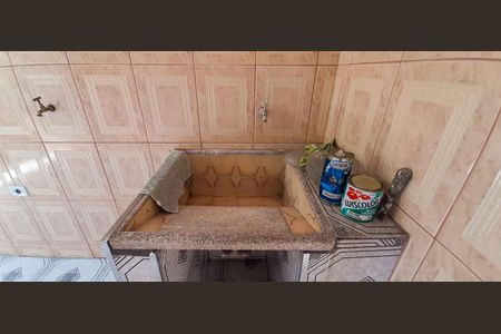 Casa à venda com 90m², 4 quartos e 3 vagasCasa 2 - Área de Serviço