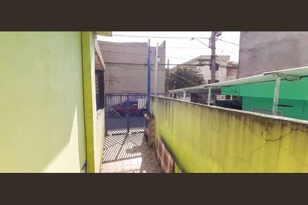 Casa à venda com 90m², 4 quartos e 3 vagasVista da Área de Serviço