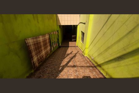 Casa à venda com 90m², 4 quartos e 3 vagasCasa 1 - Garagem